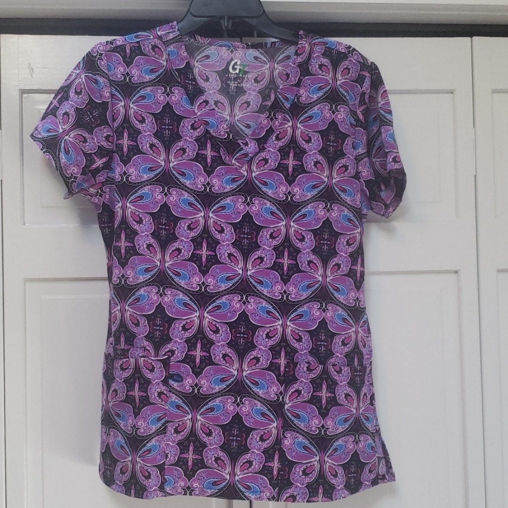 Scrub top